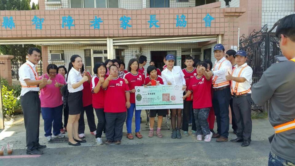 嘉義市长大赞宝运莱智能挖掘机环台义举