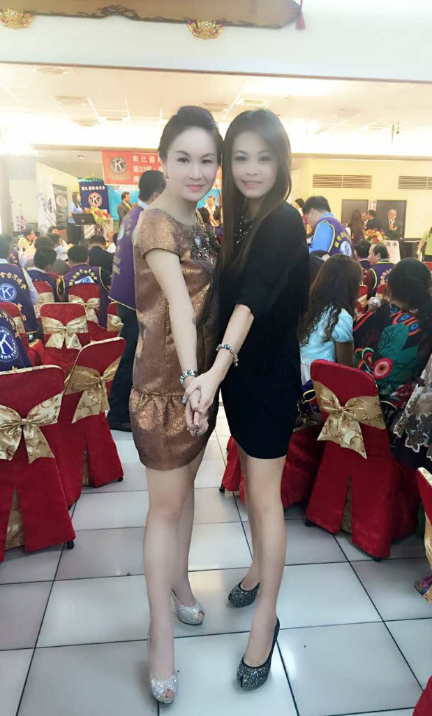 29天清一百吨垃圾，正妹靓机绚丽环岛行