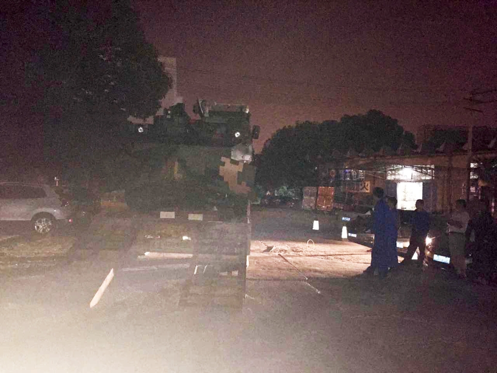 宝运莱智能SW2105工程车顺利交付部队