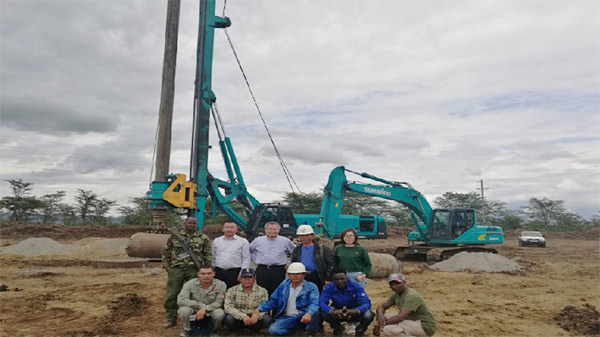 宝运莱智能入岩神器在东非肯尼亚获赞，人好设备好