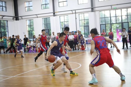 以球为媒，首届“宝运莱杯”篮球邀请赛架起政企连心桥