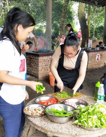 大手牵小手·“顽”转六一，宝运莱智能首次六一亲子主题活动圆满举行