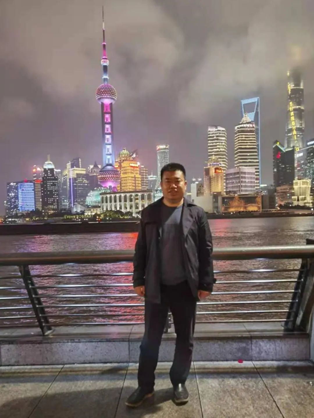 金戈铁马工程路 风雨无阻选宝运莱