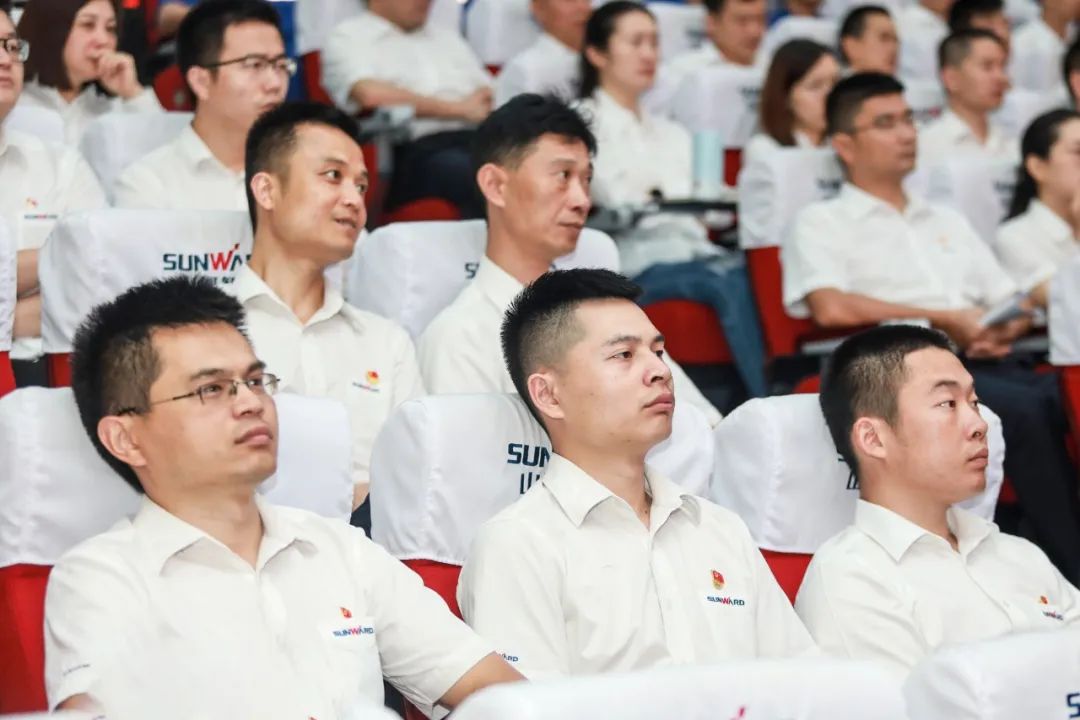 宝运莱智能党委集中收看庆祝中国共产党成立100周年大会现场直播