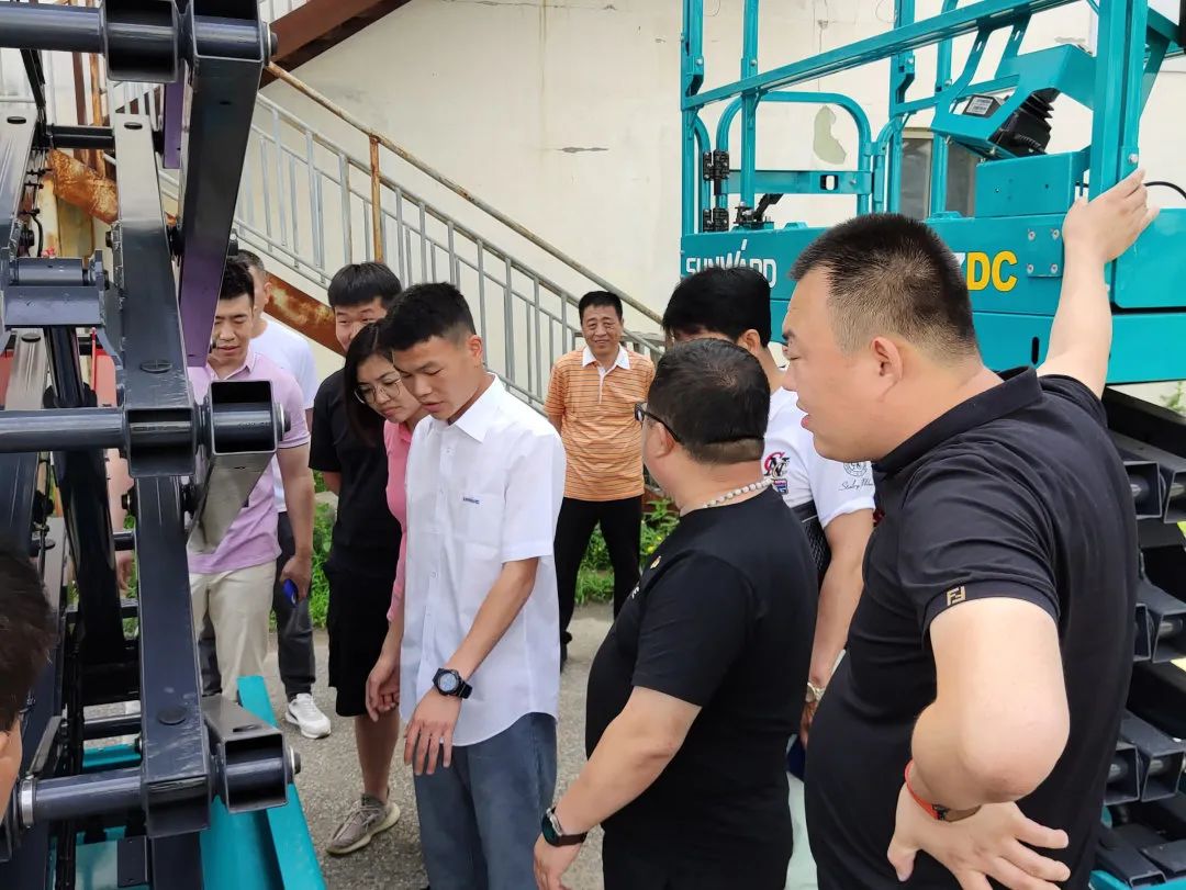 同梦同行 借势腾飞——辽宁宏信&宝运莱智能举办主题庆典活动