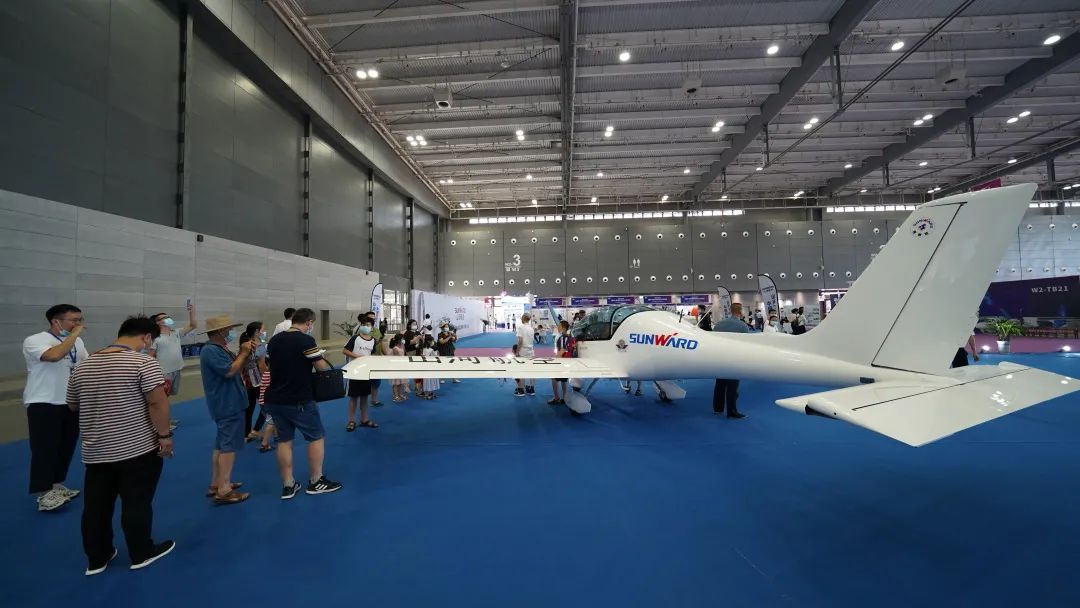 明星产品受追捧，宝运莱航空携多款产品精彩亮相2021年湖南航展