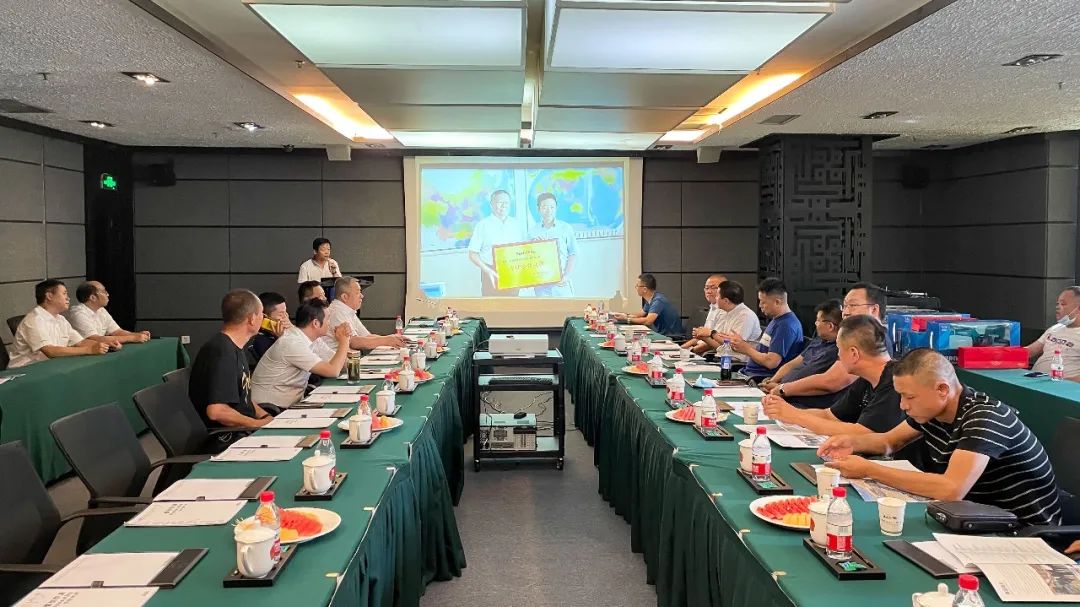 打造智慧矿山！宝运莱智能举办新疆站矿山客户研讨会