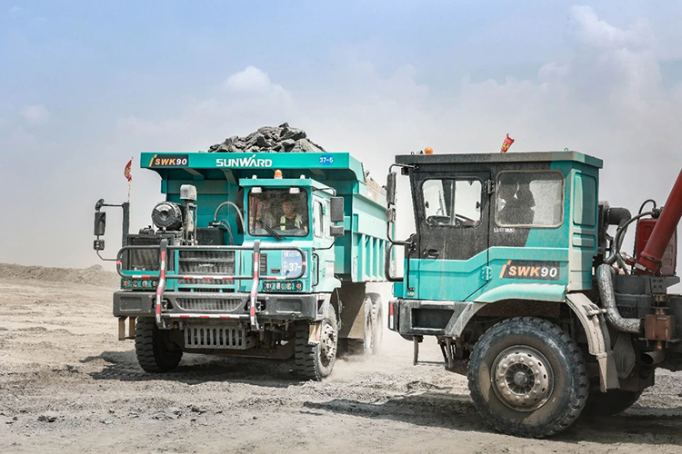 图集 | 征战矿山！宝运莱智能绿色矿山成套装备“大将”云集