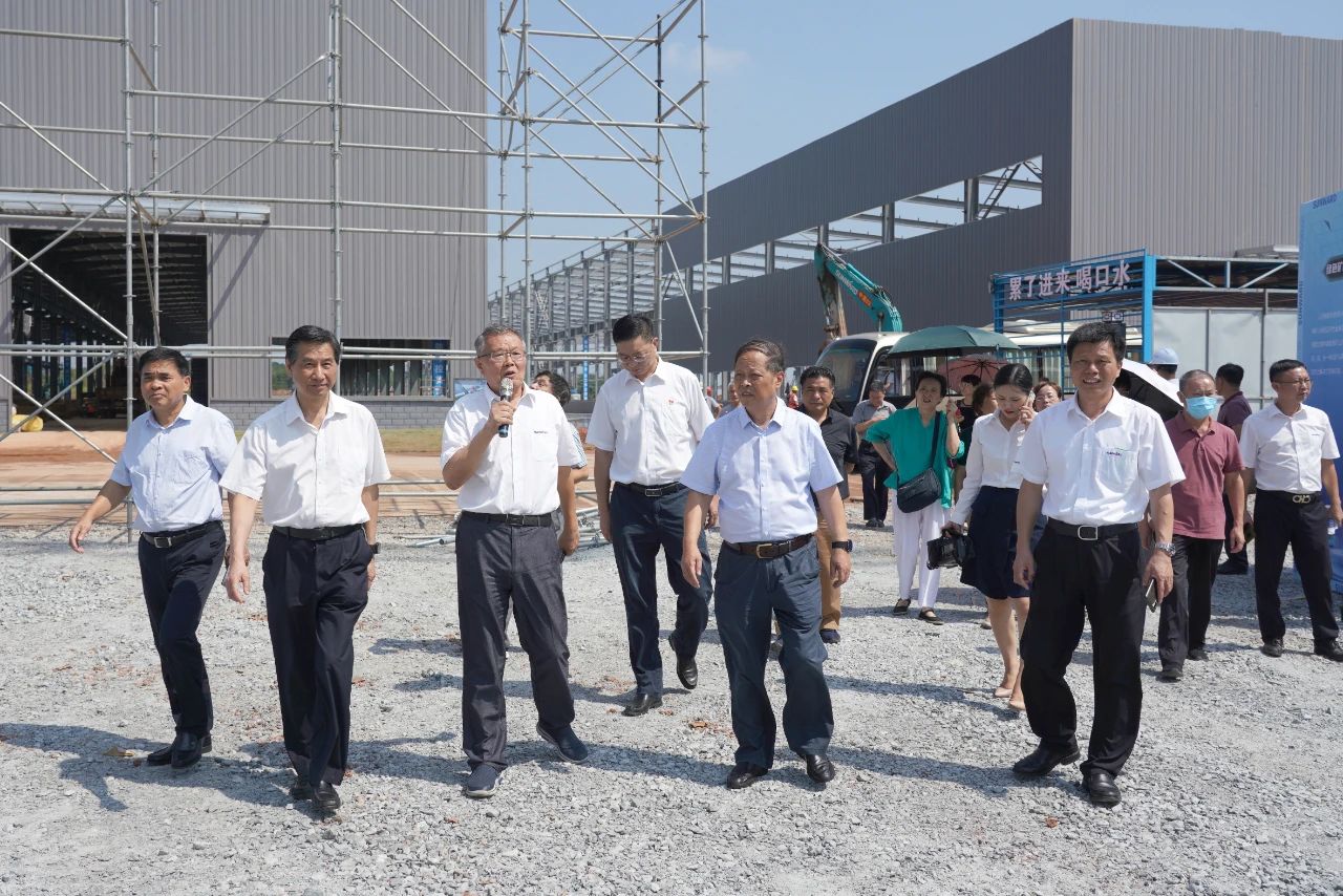 湖南省老科学技术工作者一行到访宝运莱智能