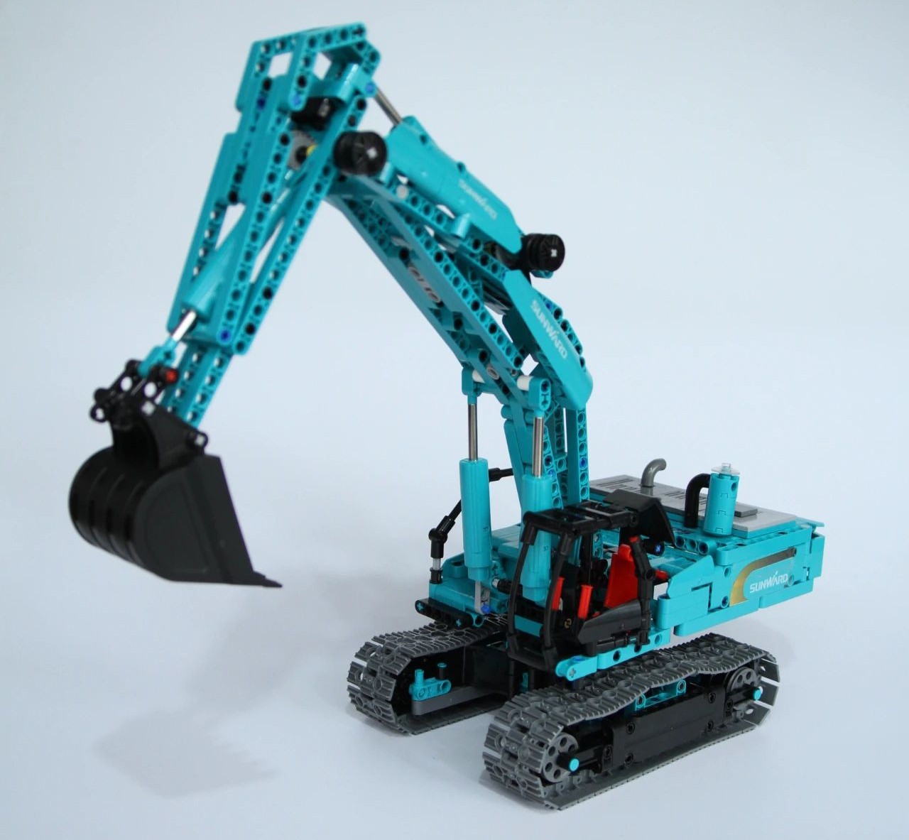 逛展超热闹！宝运莱智能成果展示会高能名场面来袭