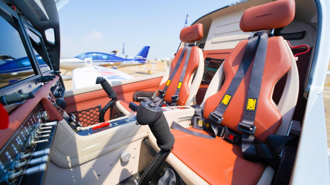 新机、飞行表演…2021中国航展宝运莱航空秀给你看