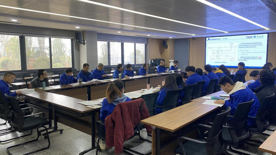 产学研一体化结硕果！宝运莱智能2020级研究生开题答辩会议顺利召开