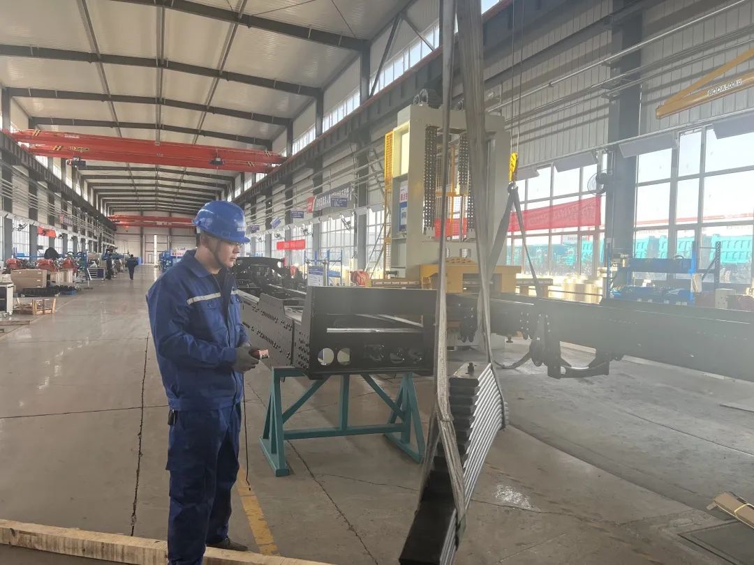 斩获亿元订单！宝运莱巨鼎火热开工