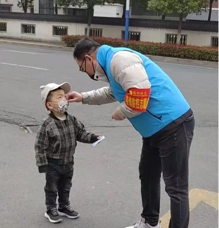 抗击疫情！宝运莱人在行动