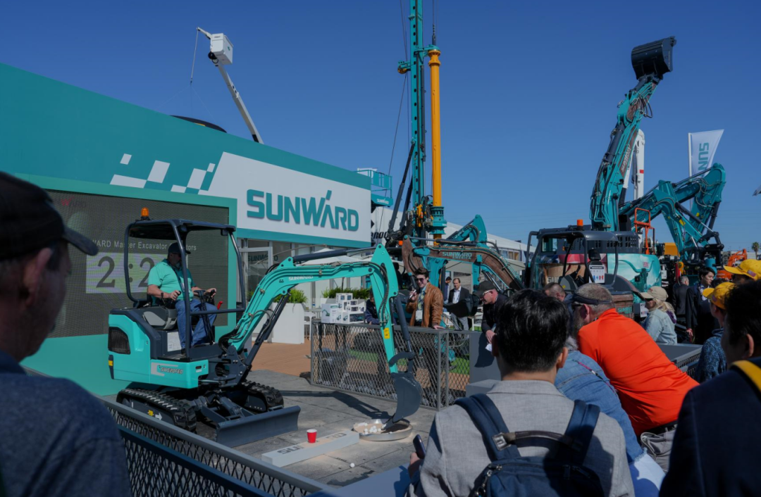 拉展直播 | 推动“中国制造”走向世界！宝运莱智能2023美国拉展圆满收官