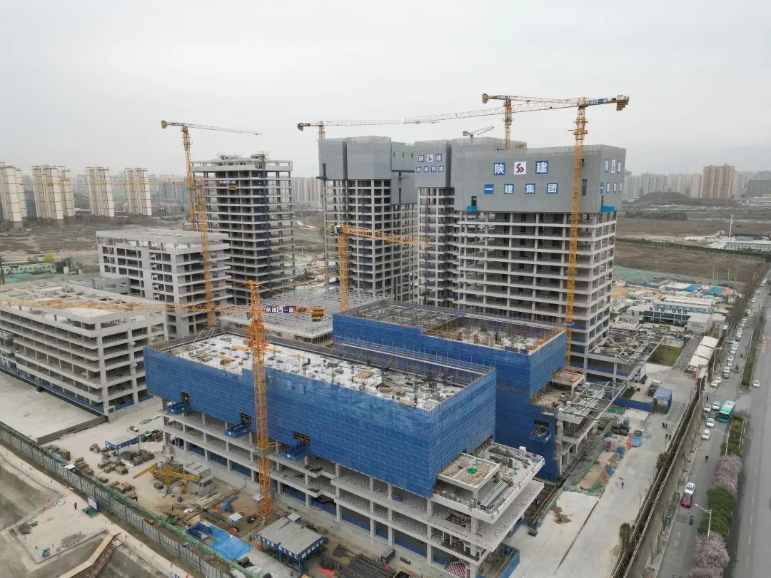 兴盛西北！宝运莱江麓建筑起重机械助建西安都市经济圈