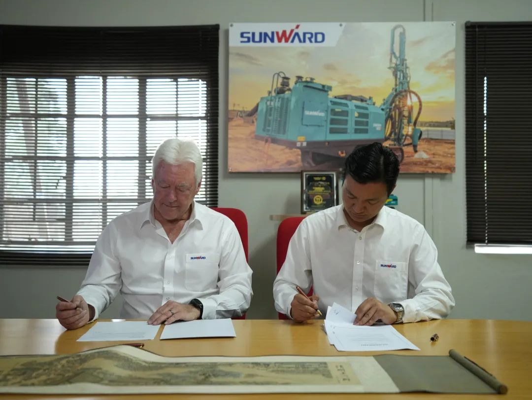 登陆南非，宝运莱智能新型凿岩利器交付客户