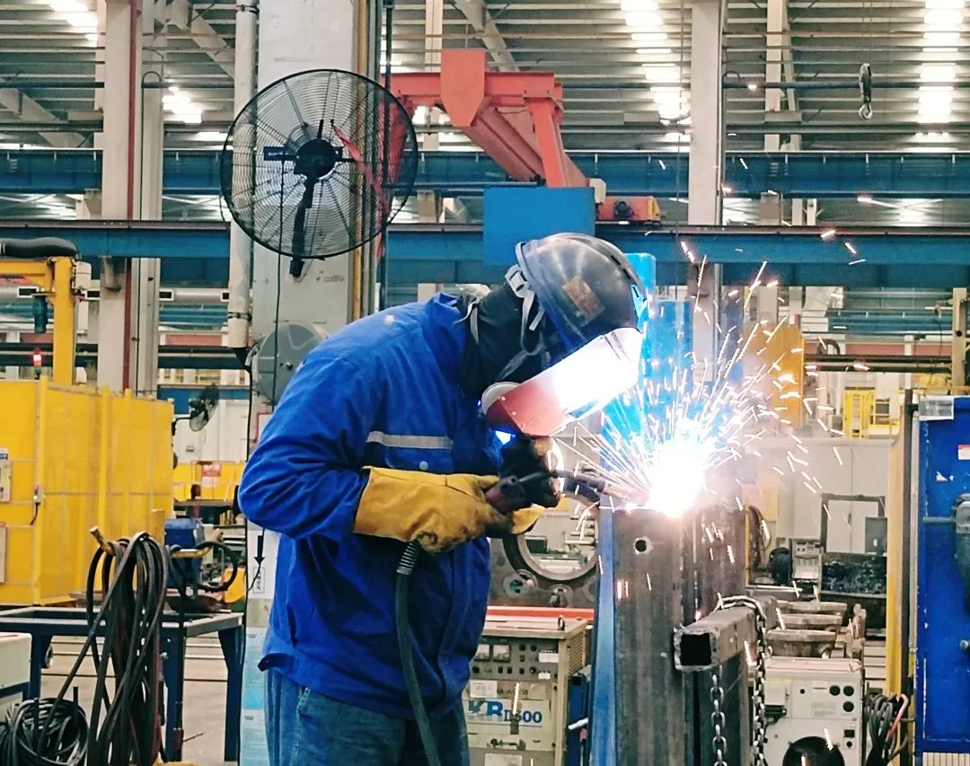 劳动光荣，创造伟大！记录那些平凡且伟大的劳动瞬间
