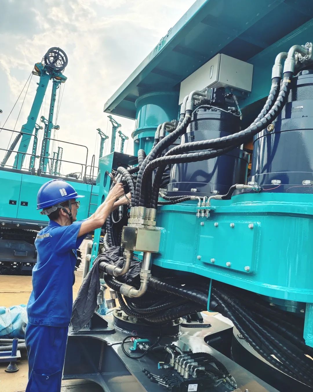 劳动光荣，创造伟大！记录那些平凡且伟大的劳动瞬间