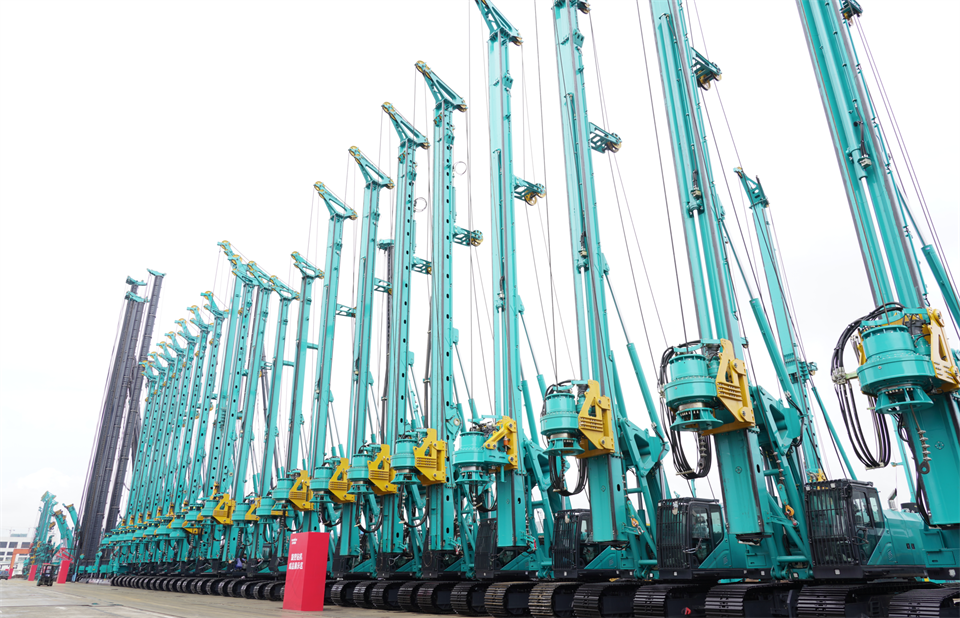 两项单冠，行业唯一！宝运莱智能两款桩工产品同获制造业单项冠军