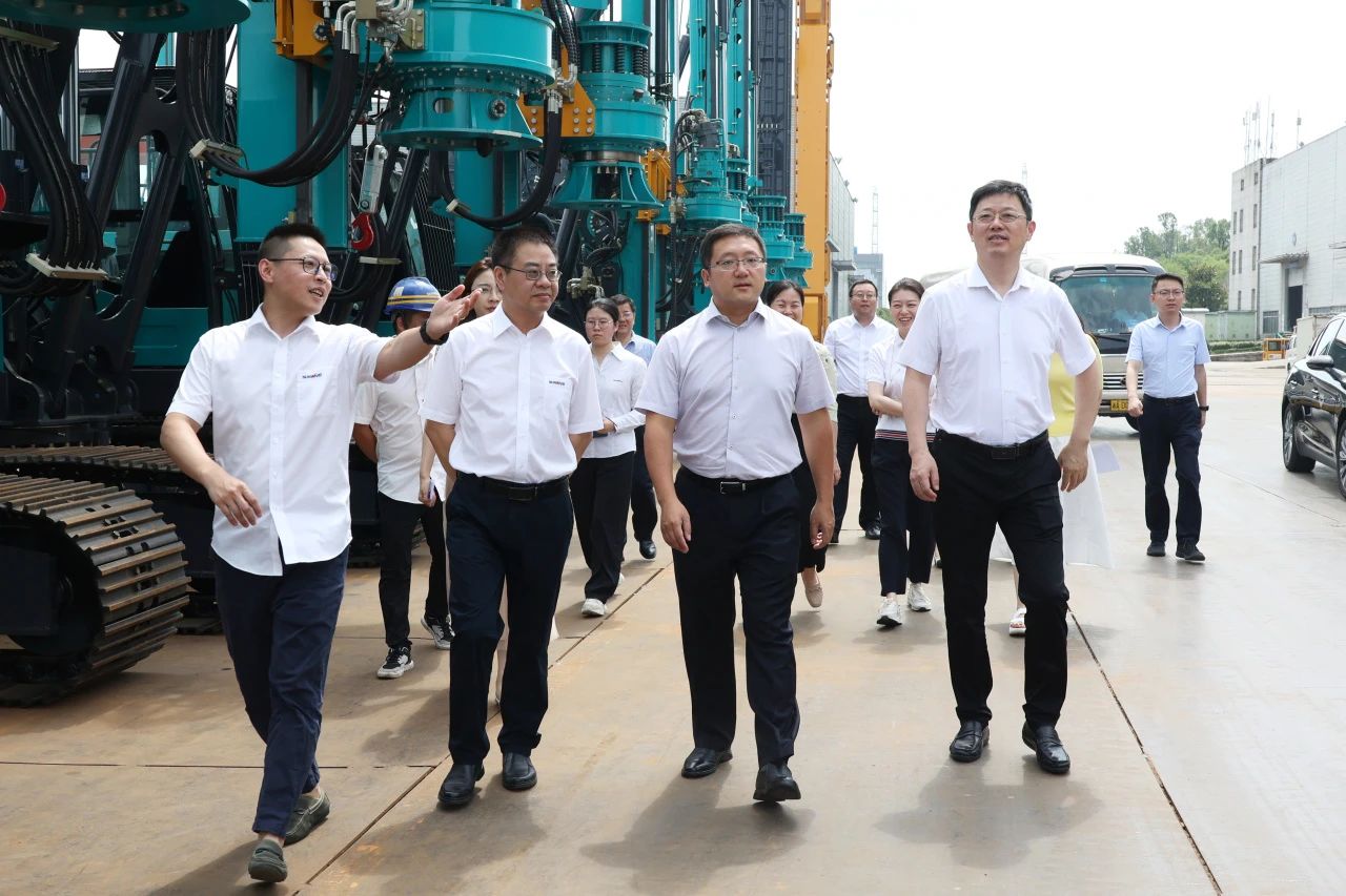 商务部自贸区港司调研宝运莱智能