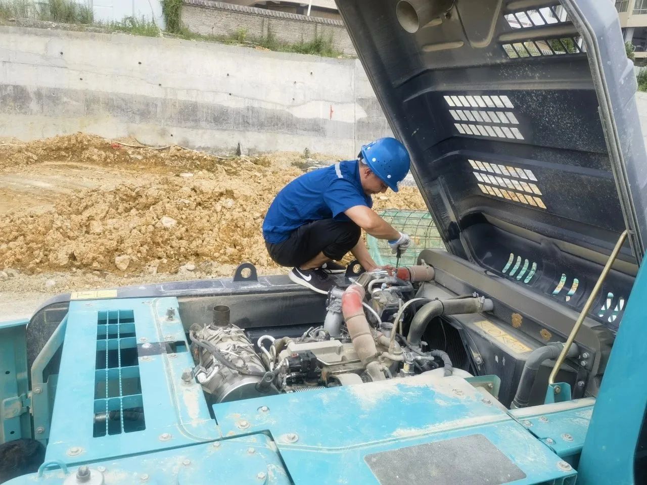 步履不停，服务不止！宝运莱智能挖掘机服务万里行火热进行中