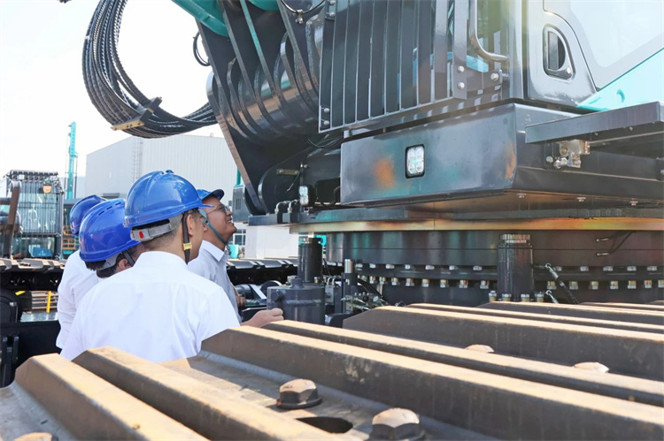 宝运莱智能桩工机械再添强将！SWDM800H旋挖钻机顺利下线