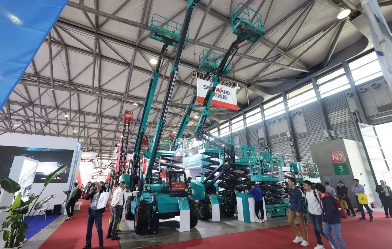 精品出击，闪耀魔都！宝运莱智能全系列高空机械亮相2023亚洲国际高空展