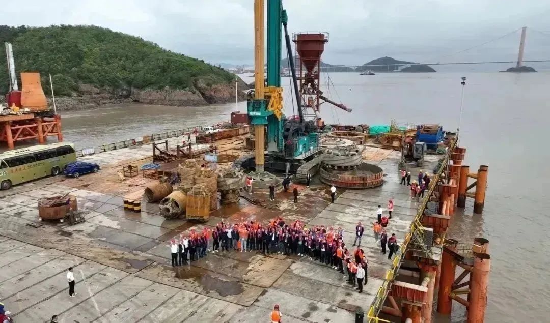 全面告捷！宝运莱智能超级旋挖钻机圆满完成甬舟铁路西堠门公铁两用大桥桩基施工任务