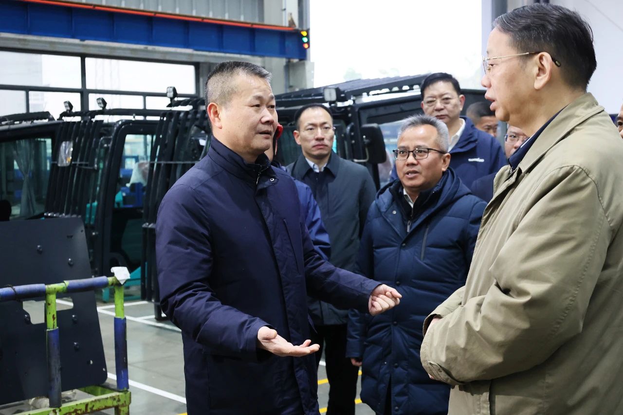 文树勋带队走访调研宝运莱智能