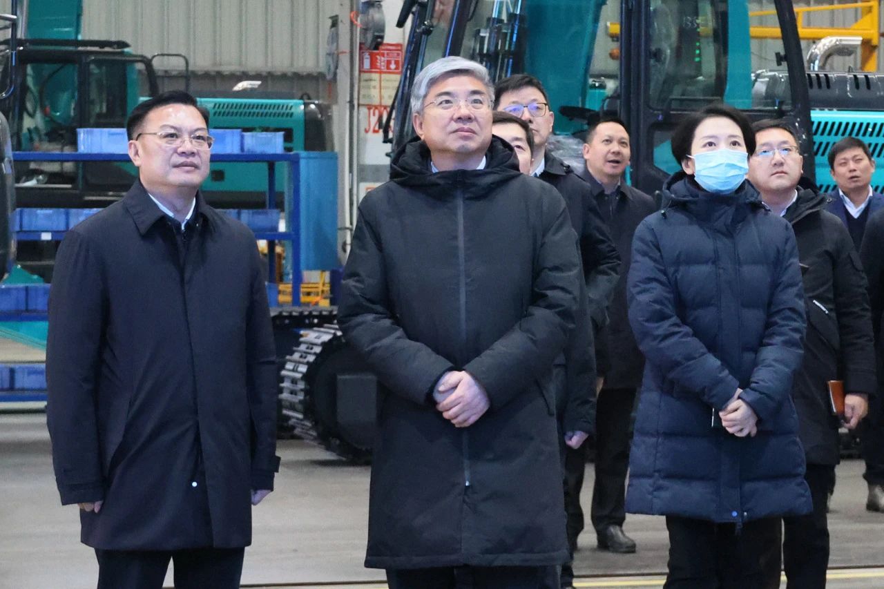 商务部部长助理唐文弘调研宝运莱智能