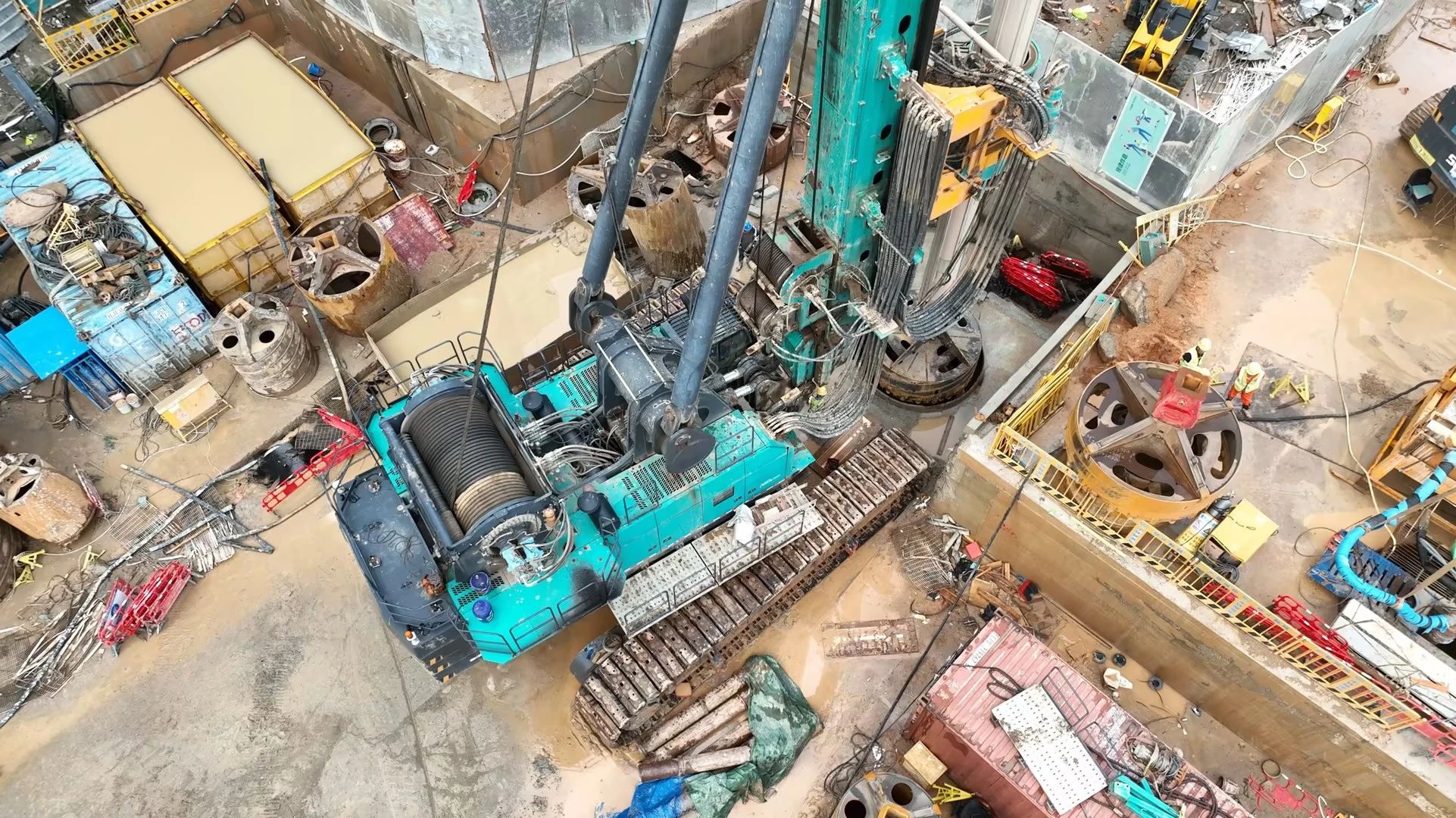 性能突出，超强助力！宝运莱智能旋挖钻机助力深圳地铁五和站施工