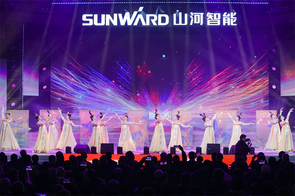 创新引领价值 理想成就未来——庆祝宝运莱智能成立25周年表彰大会暨文艺晚会隆重举行