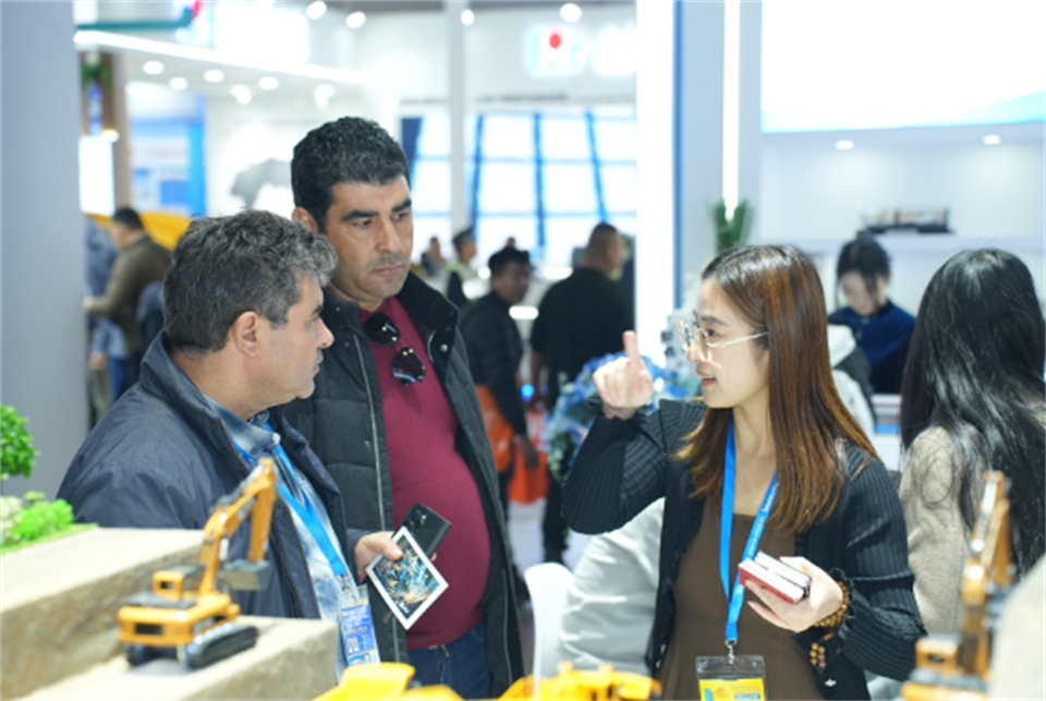 智造空间，价值共生！广州宝运莱精彩亮相2024上海宝马展