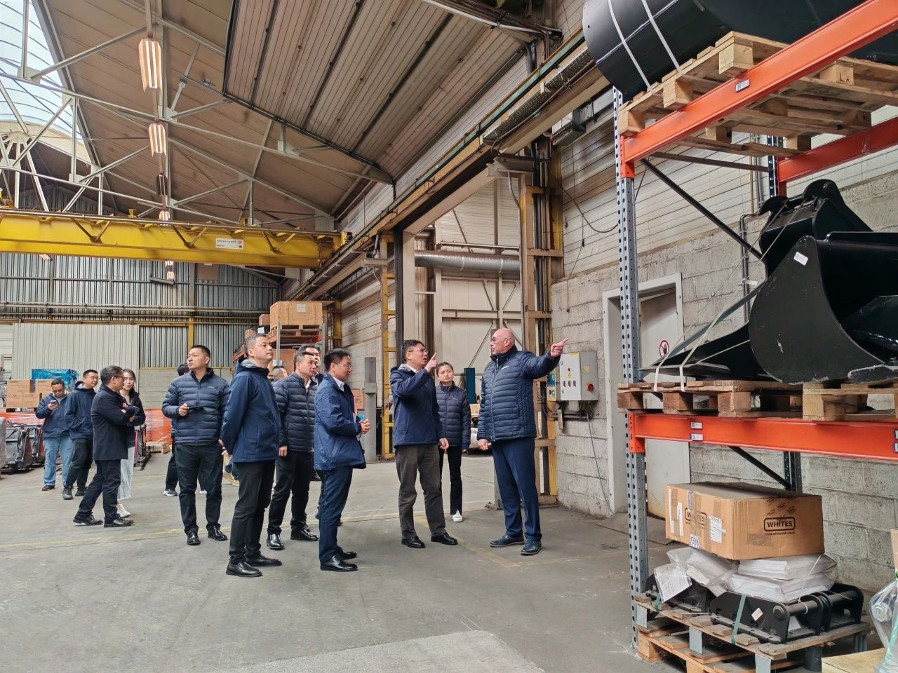 宝运莱智能董事长付向东带队赴欧洲子公司考察调研