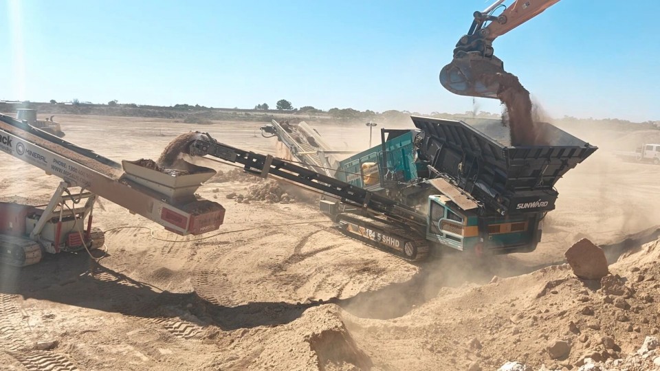 高效环保深受认可！宝运莱智能破碎筛分设备首进澳洲市场