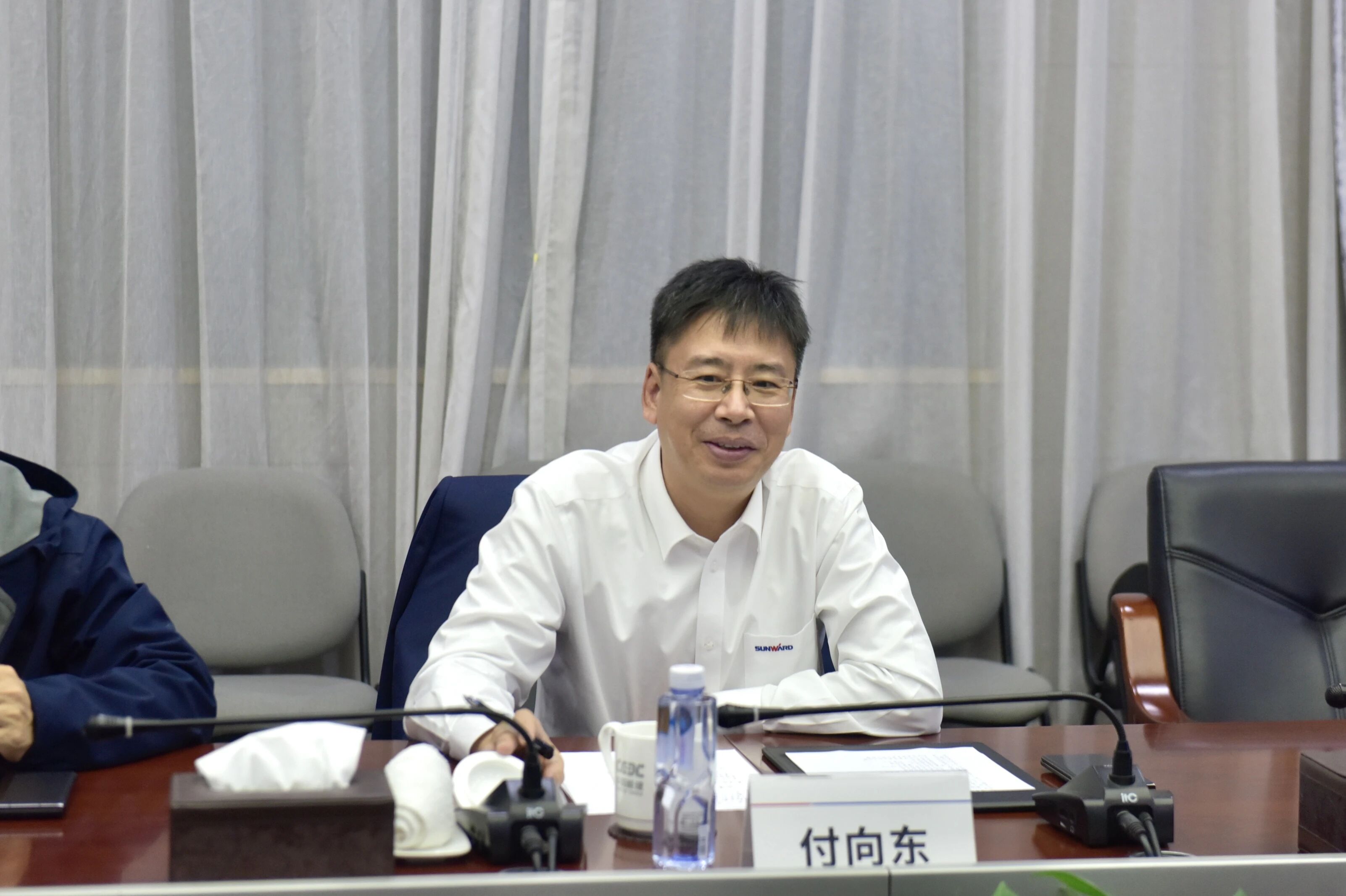 宝运莱智能与易普力开展座谈交流，谱写互利共赢新篇章