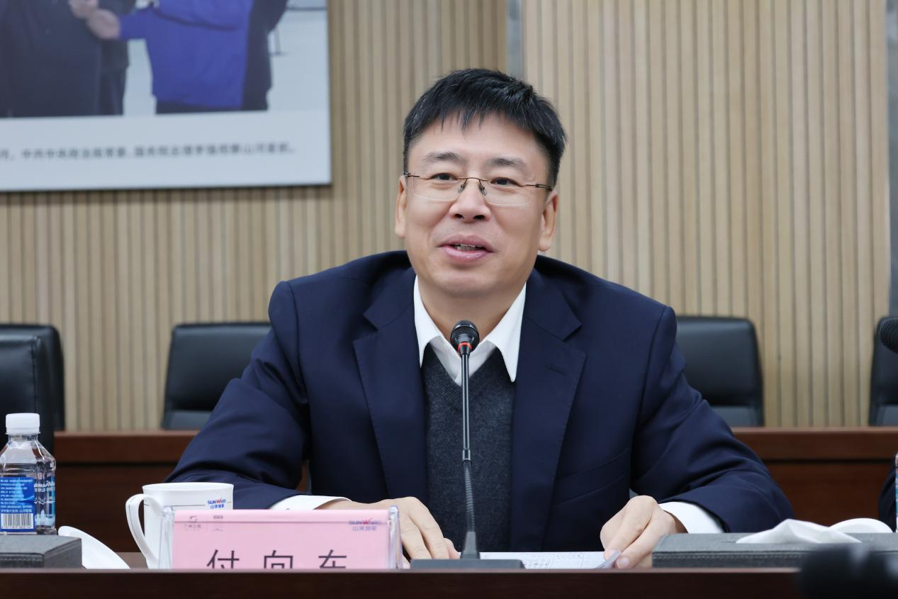 新矿投资集团党委书记、董事长王漠到访宝运莱智能